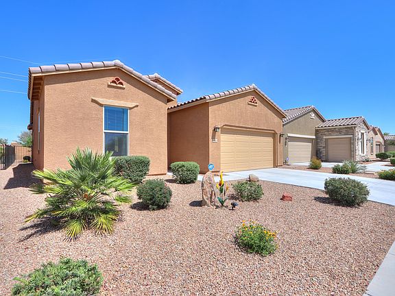 4th image of 418 N Agua Fria Ln