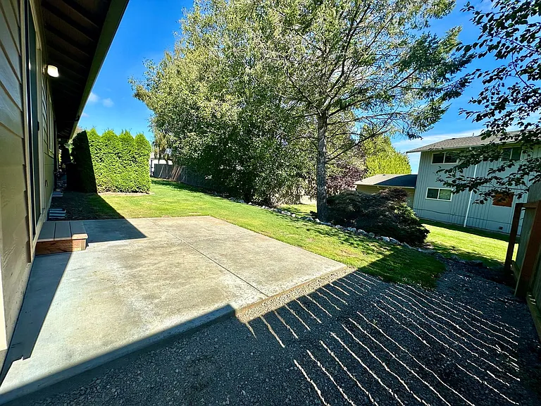 5831 Pioneer Ridge Pl — Photo 22