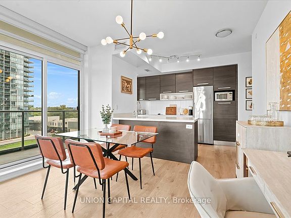 5th image of 36 Park Lawn Rd #505