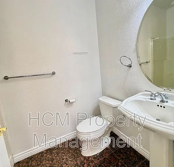 31 Calle Alamitos — Photo 10