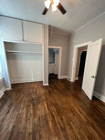 1404 Columbia Ave — Photo 4