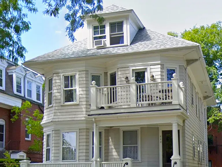 840 E Broadway #1 — Photo 25
