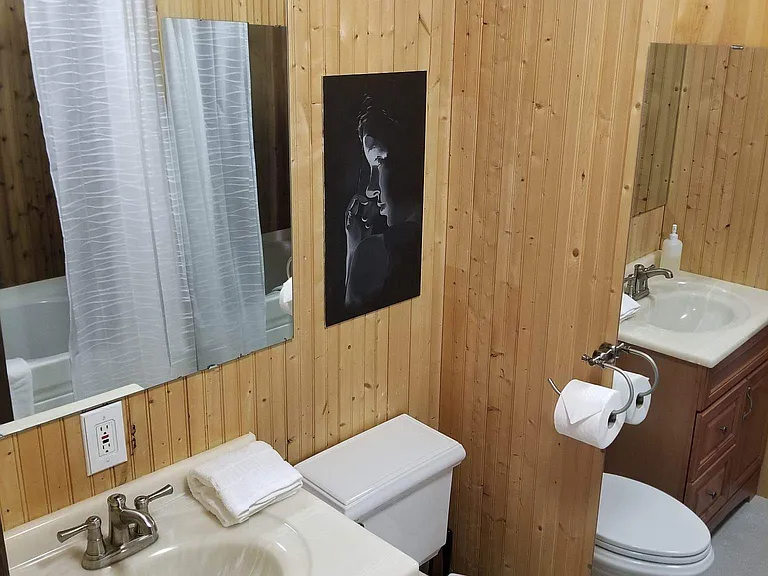 Companion Ln — Photo 8
