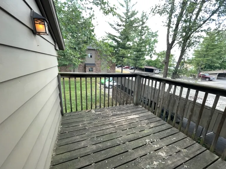 Oak Valley Apartments — Photo 14