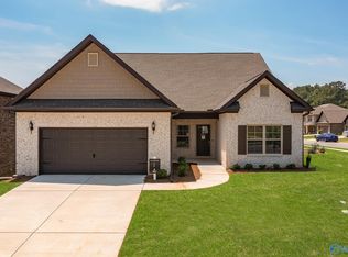 Raleigh Pennington Ave, Huntsville, AL 35811