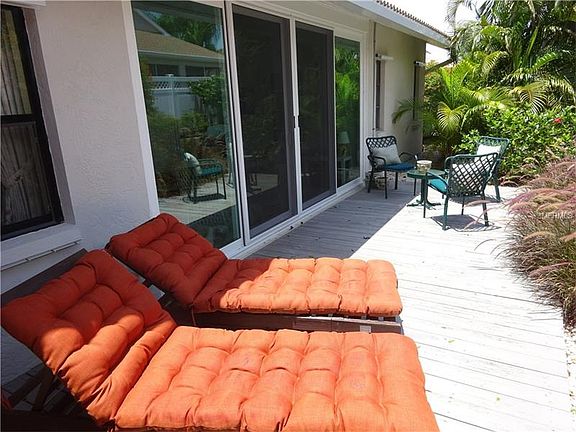 3rd image of 508 Boxwood Ln