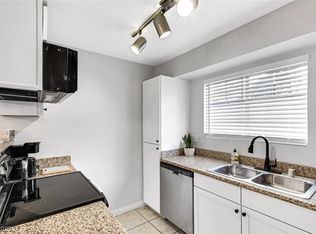 2750 S Durango Dr APT 1155, Spring Valley, NV 89117