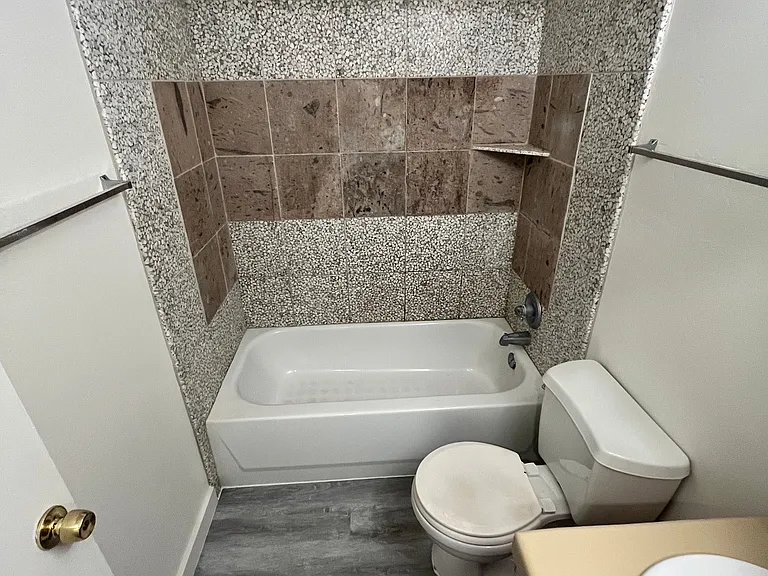 2921 N Geronimo Ave #8 — Photo 7