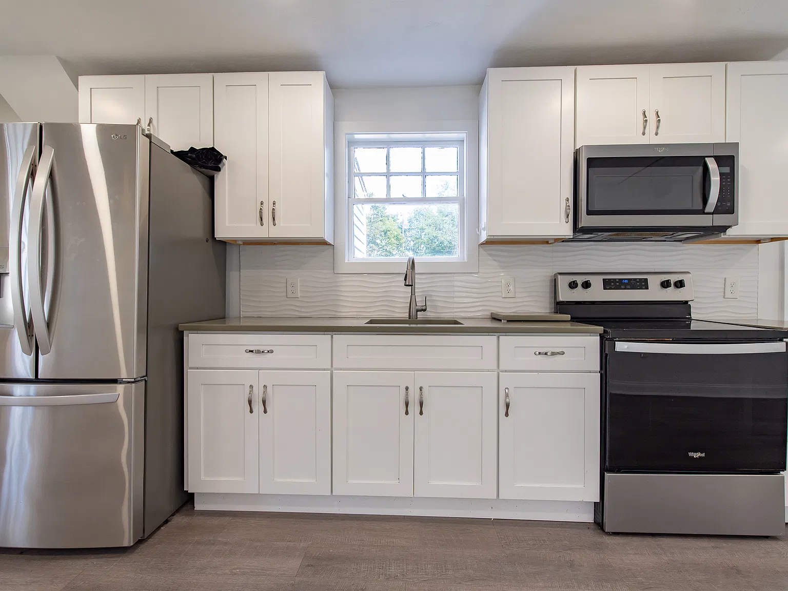 2 bed, 900 sqft, $2,450 — Photo 4