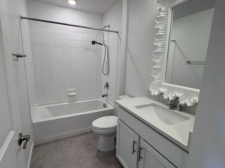962 Andrews Crest Dr — Photo 6