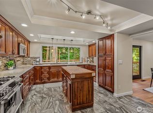 10554 NE 150th Ct, Bothell, WA 98011