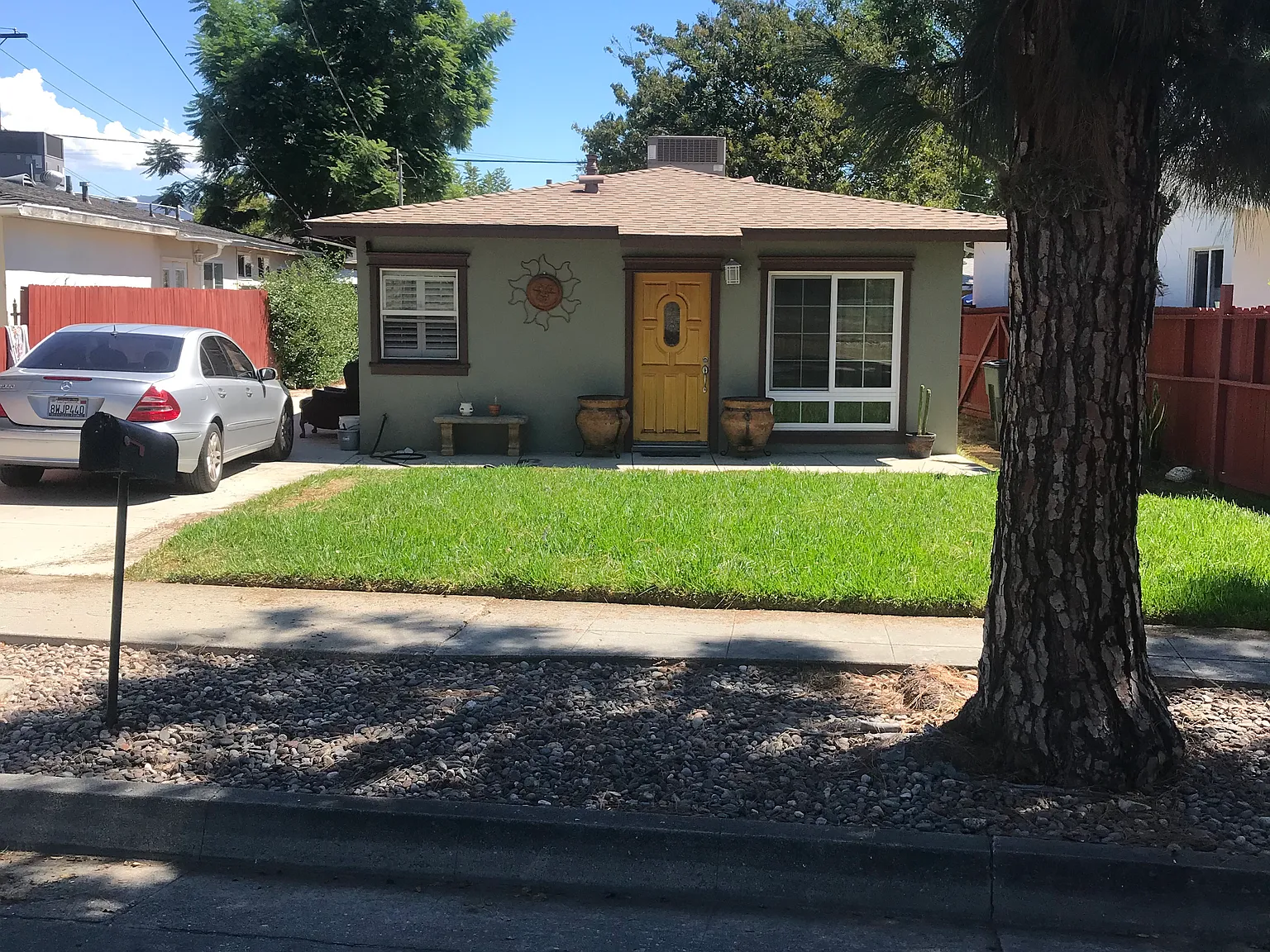2 bed, 680 sqft, $2,750 — Photo 1