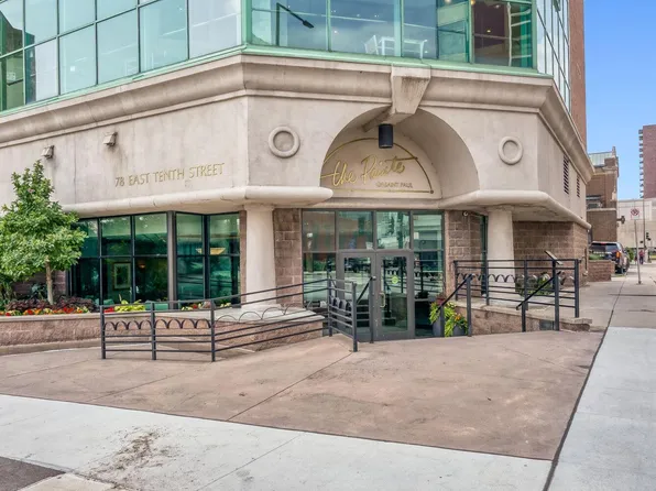 78 10th St E Unit 702, Saint Paul, MN 55101
