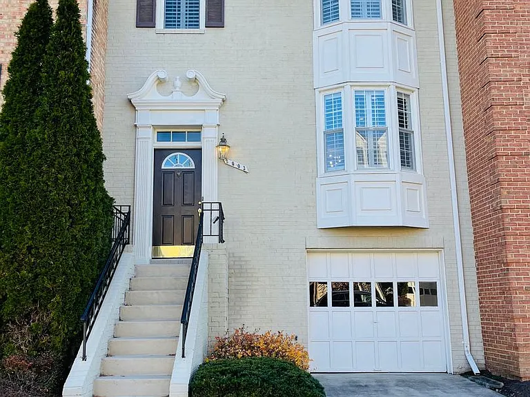 2003 Gallows Tree Ct — Photo 1