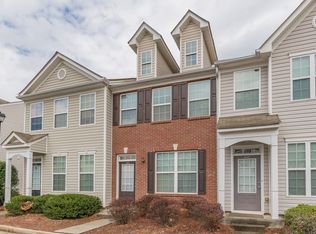 2745 Heathrow Dr, Lawrenceville, GA 30043