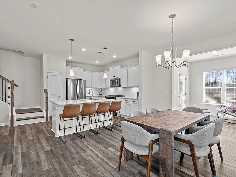 1021 Everglades Way — Photo 11