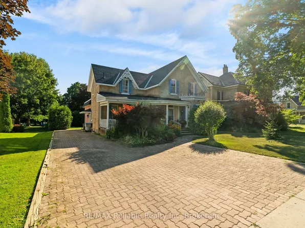 111 John St, Huron East, ON N0K 1W0