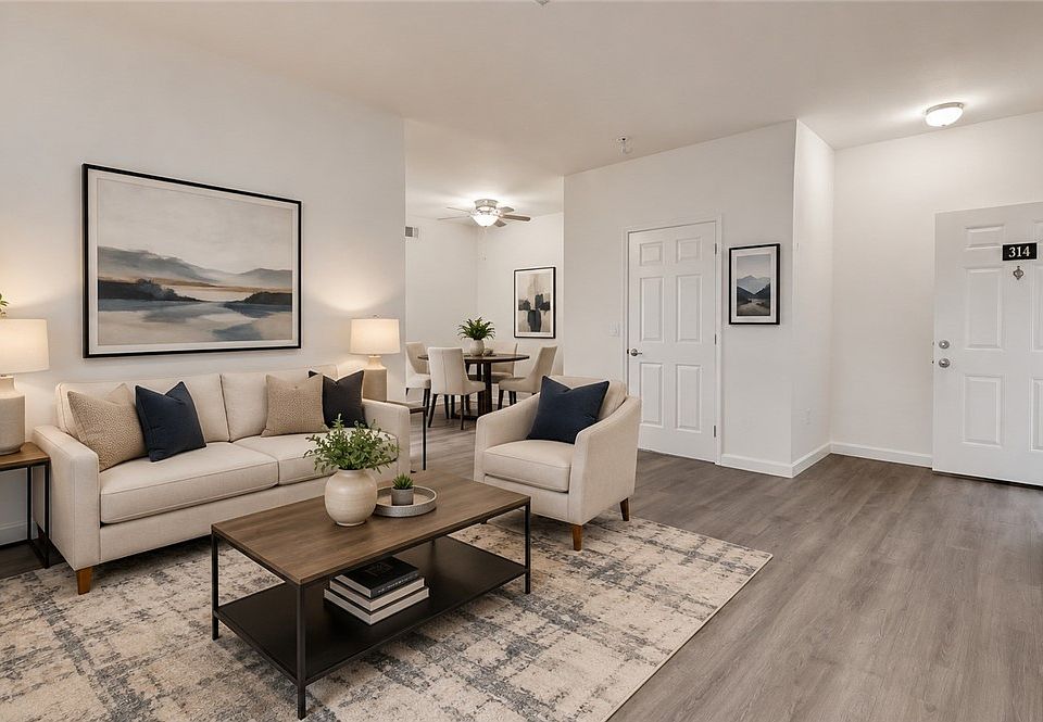 1st image of 231 W Horizon Ridge Pkwy APT 814