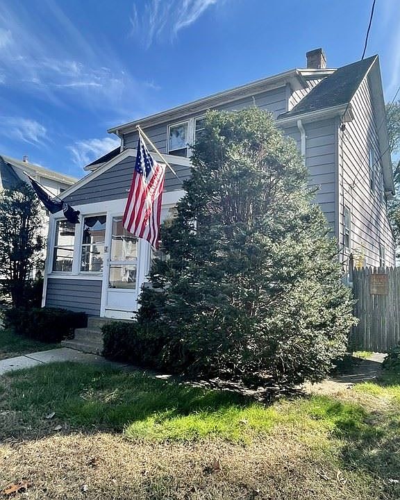 2nd image of 24 Westwood Ave
