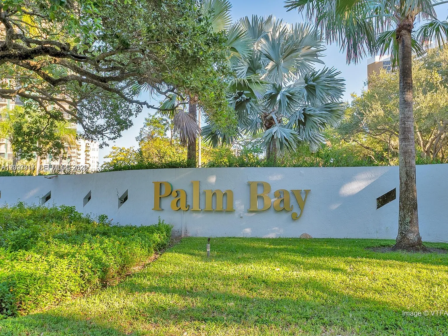 The Palm Bay Yacht Club C — Photo 2