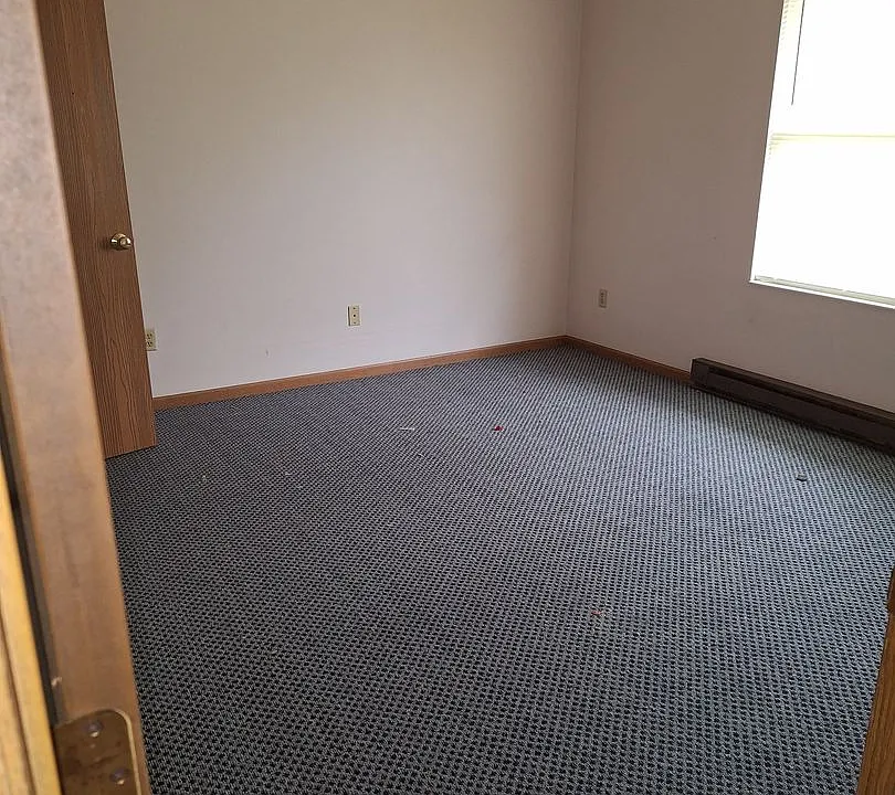 1268 Todd Ln