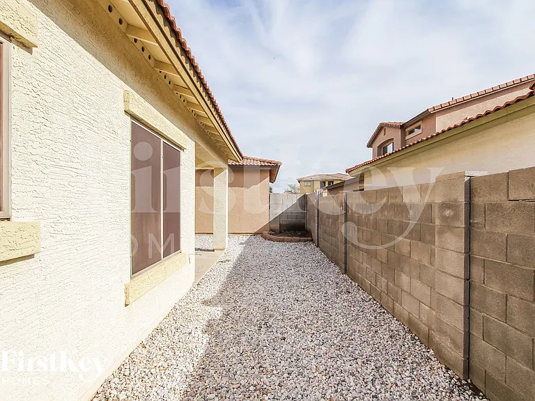5157 W Laurel Ave — Photo 14