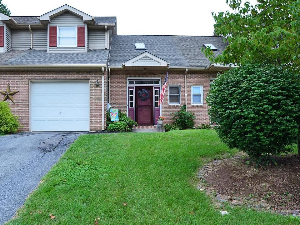 1st image of 1312 Howard Ln