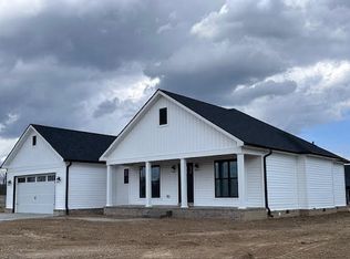 146 Willis Dr, Danville, KY 40422