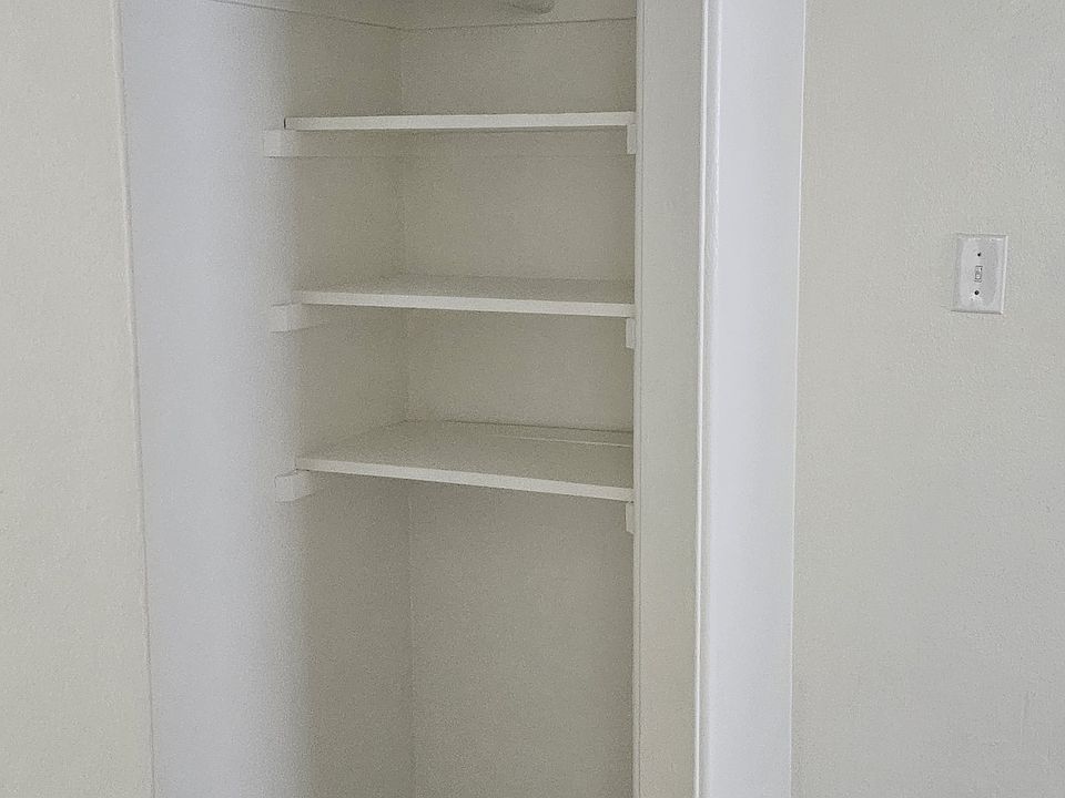 Ample Closet Space