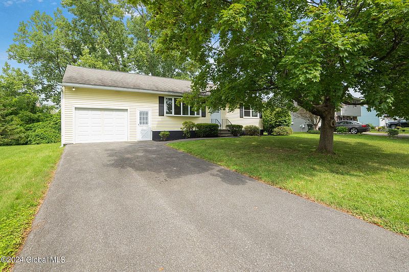 2nd image of 46 McDonald Drive
