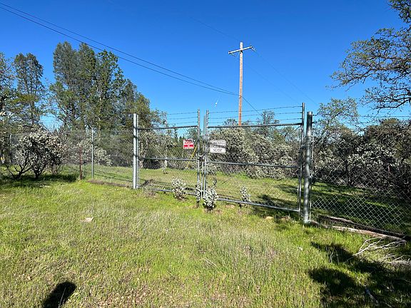 2nd image of 16928 Campo Calle