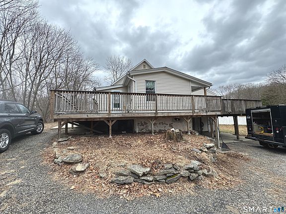 3rd image of 10 Texas Heights Road