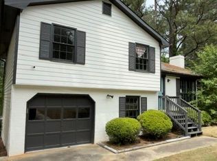 408 Willow Ct SE, Conyers, GA 30094