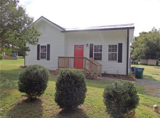 354 Anderson St, Denton, NC 27239