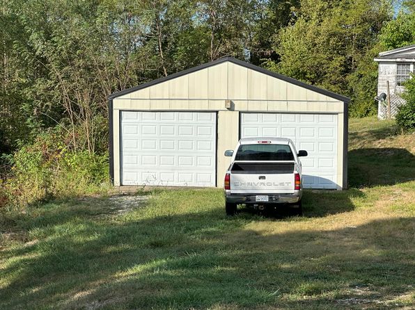 1112 Dividing Ridge Rd N, Sadieville, KY 40370
