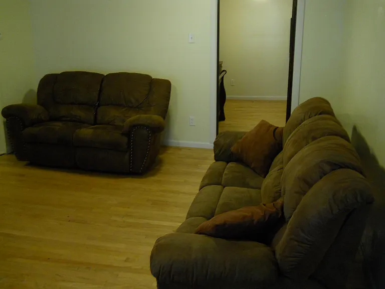 411 Goslin Rd — Photo 5