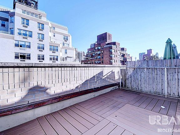 5th image of 131 E 83rd St #Penthouse E