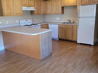 48 North St APT 1, Ware, MA 01082