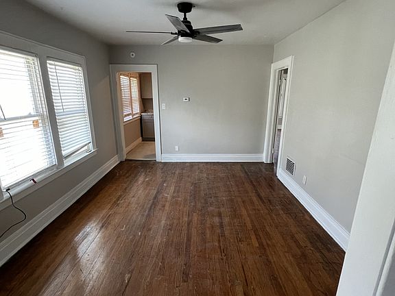 5th image of 131 Hope Ave #2