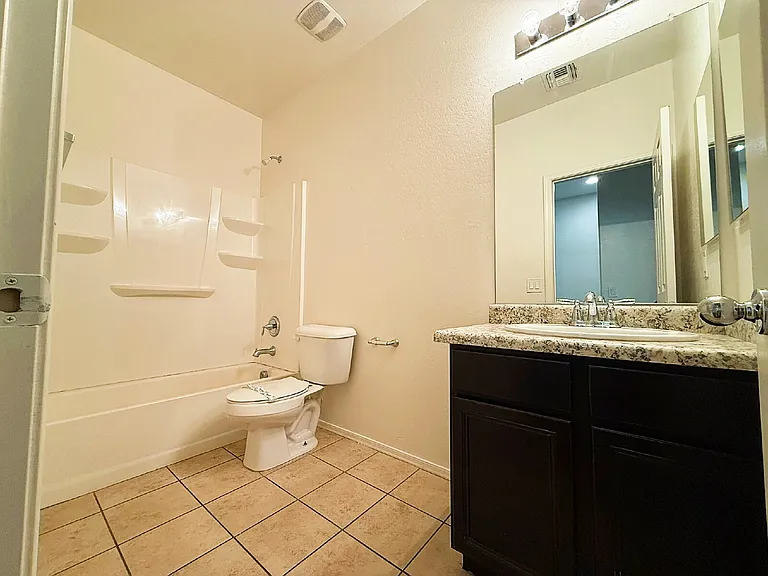 6218 W Laurie Ln — Photo 23