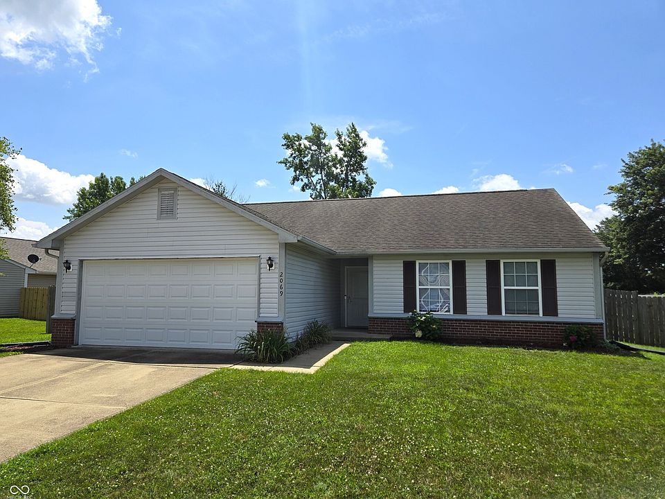 1st image of 2069 Creekside Dr