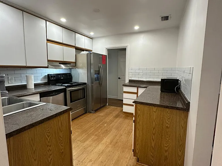 4217 Kings Ct — Photo 8