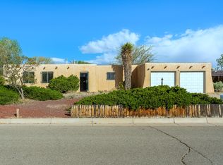 407 Oreja De Oro Dr SE, Rio Rancho, NM 87124