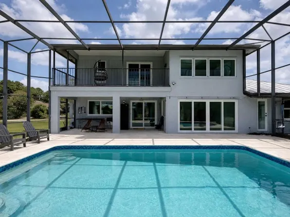 149 Ponce De Leon St, Royal Palm Beach, FL 33411