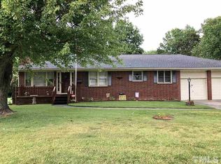 302 Clayton Ave, Roxboro, NC 27573