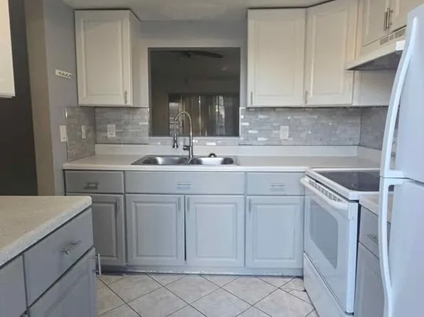 4061 NW 9th Ave APT 106, Pompano Beach, FL 33064
