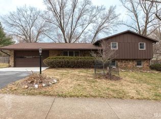 1831 E Greenbriar Ln, Bloomington, IN 47401