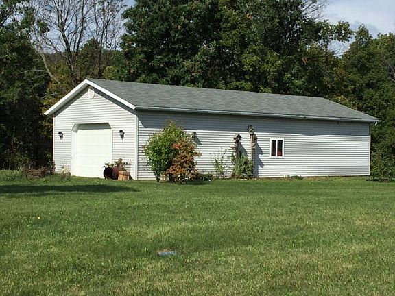 5th image of 330 County Road 700