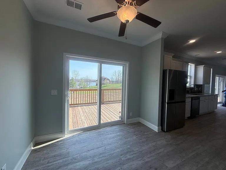 631 Imogene Dr — Photo 7