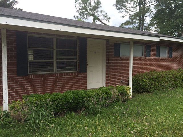 2nd image of 21 Palmetto Dr